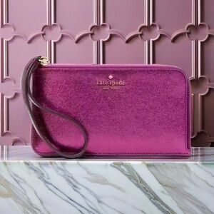 New! Kate Spade Lucy Metallic Wristlet in Dark Raspberry (NWT)
